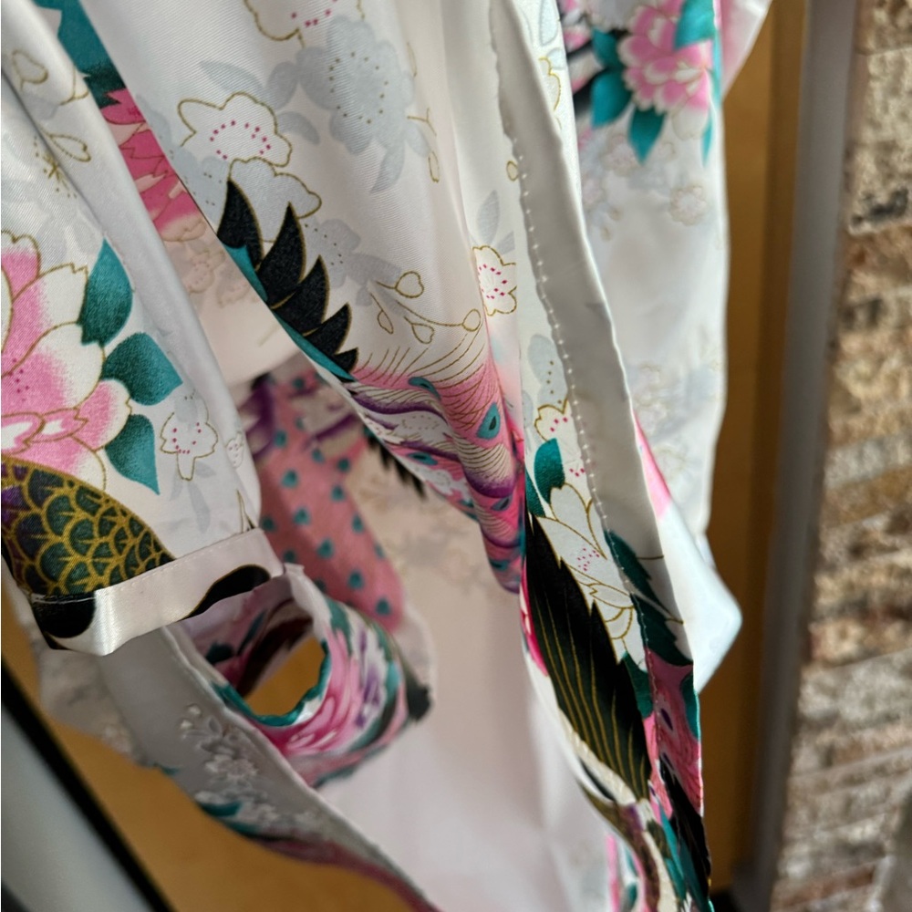 Peacock Thai Kimono Kaftan-NWOT - Picture 5 of 10